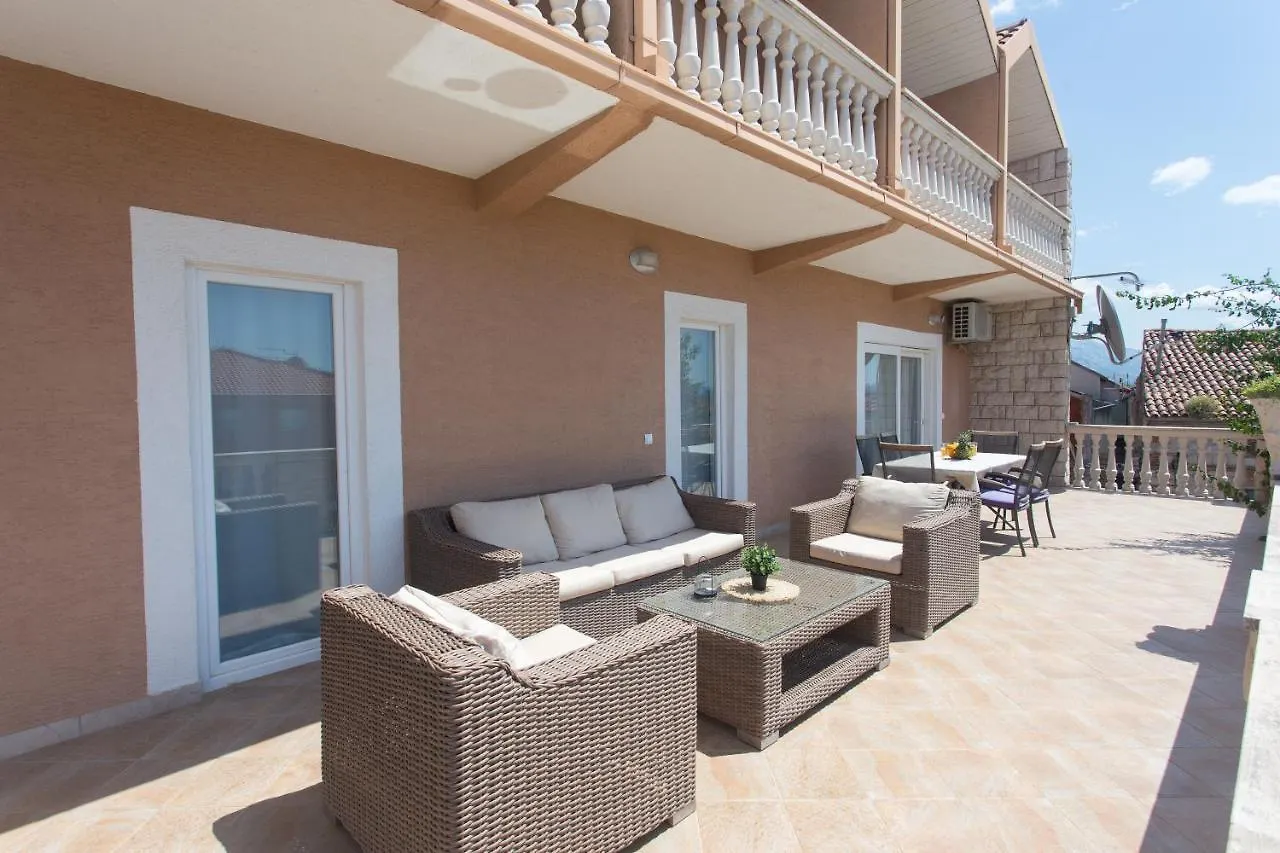 Kaštela Angolo Apartments 0*,  קרואטיה